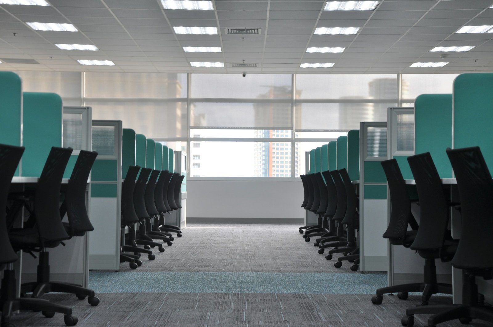 Maximize Productivity with Flexible Workspaces